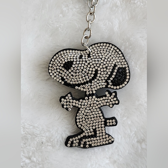 Snoopy Rhinestone Keychain Bag Charm - Picture 2 of 3